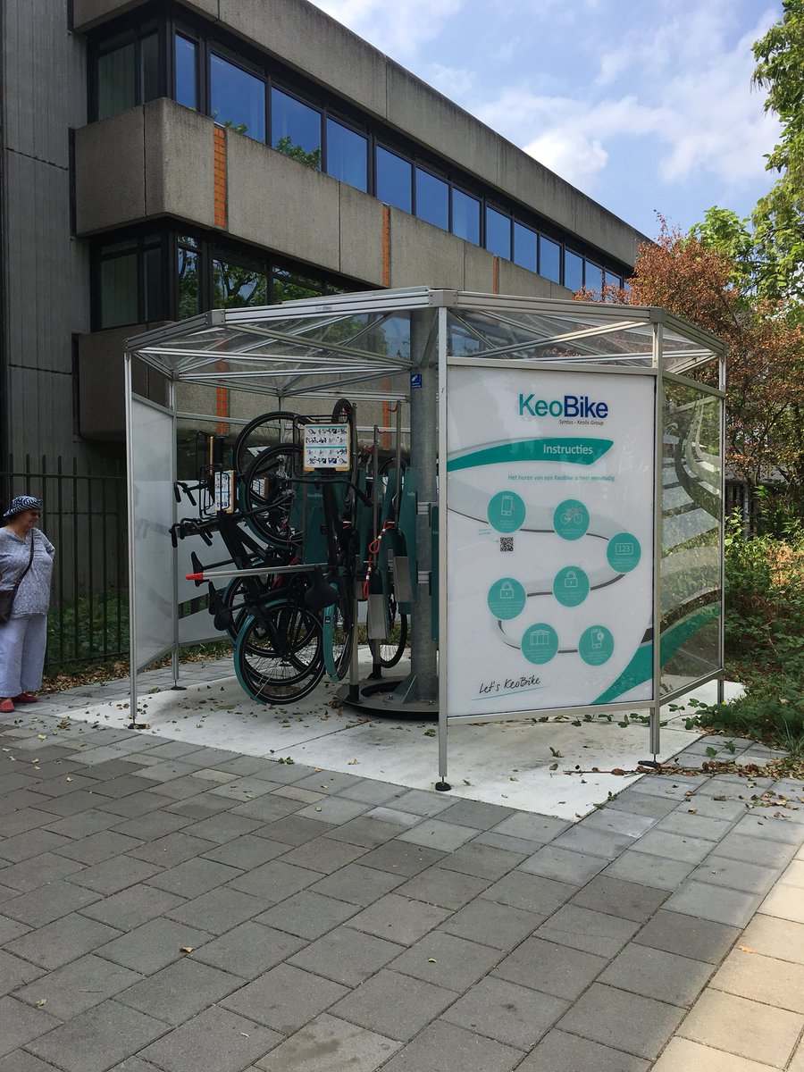 copenhenken's tweet photo. Intermodal transport (bike  <—-> bus) in Ede @syntusgelderlan @KeoBike @GemeenteEde https://t.co/7DO6SGYSkj
