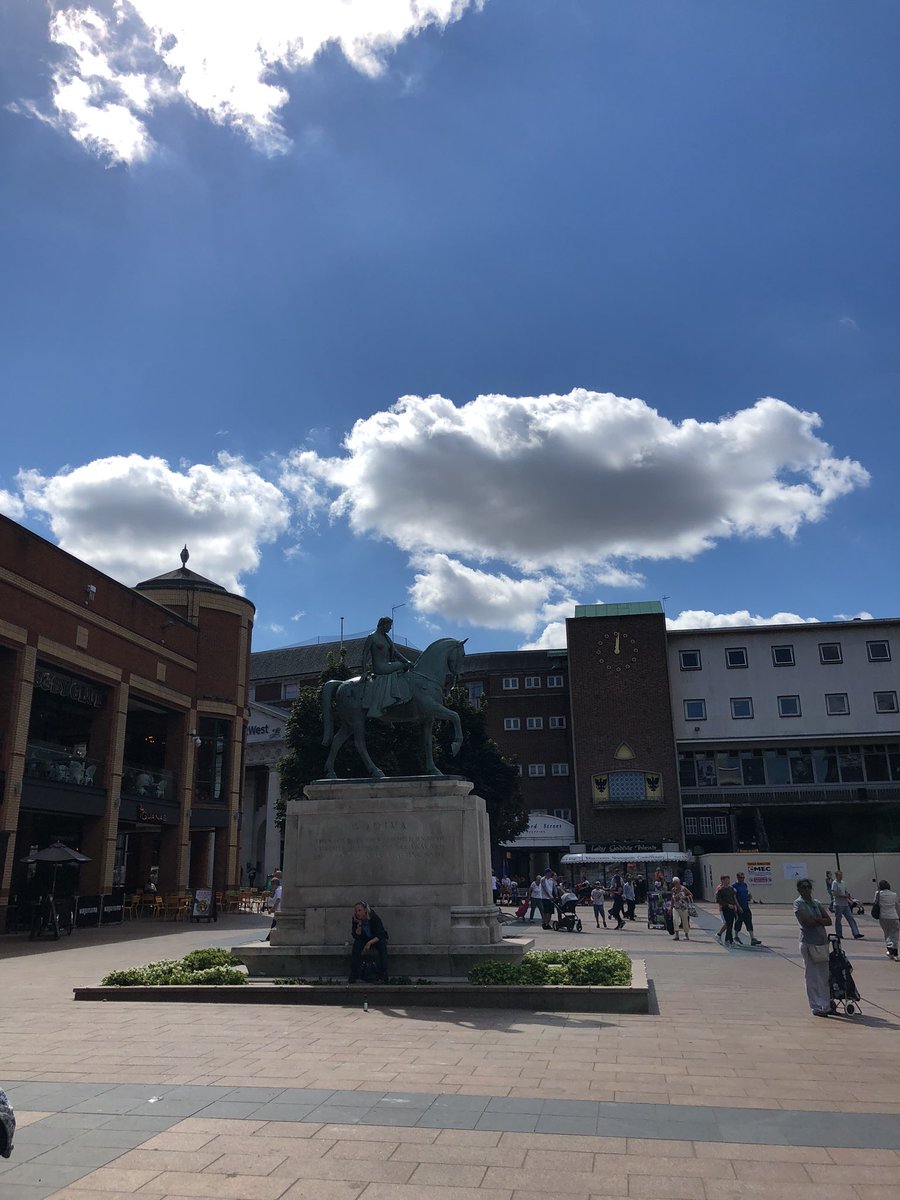 Hw985_Williams's tweet photo. Lady Godiva, countess of Mercia, rode naked through coventry covered only by her long hair #NCSWarks #Coventryhistory @NCSTheChallenge https://t.co/5ZScIOiHFa