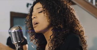 redesuper's tweet photo. É música boa que fala né? 😃 Então se liga no #SetClips com @jesusculture e @gabigomesbr: https://t.co/8PM2QbD6gH https://t.co/QePyyxv2CV