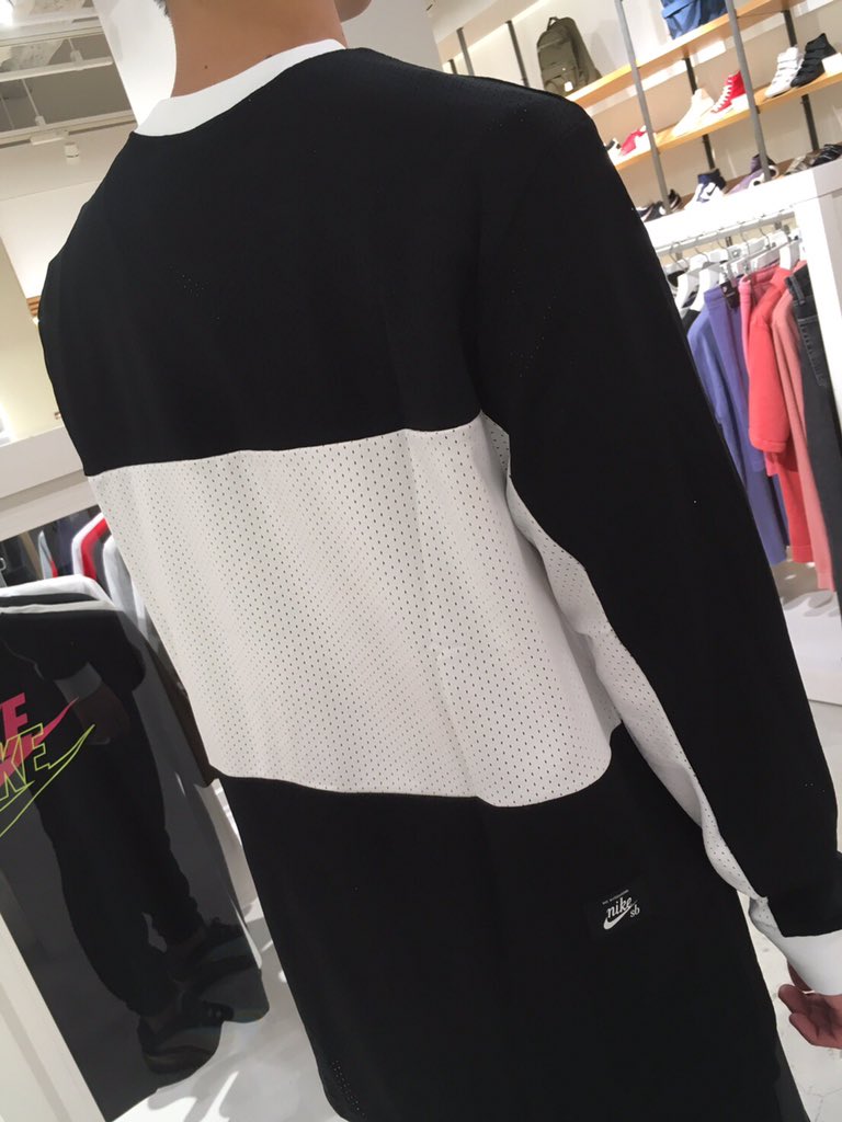 ESSENCE_BP's tweet photo. 【8/11 発売】
NIKE SB ¥7,000+TAX
1色展開
#nike #kicks #esbp #essencebp https://t.co/eQ5UIuW5c5