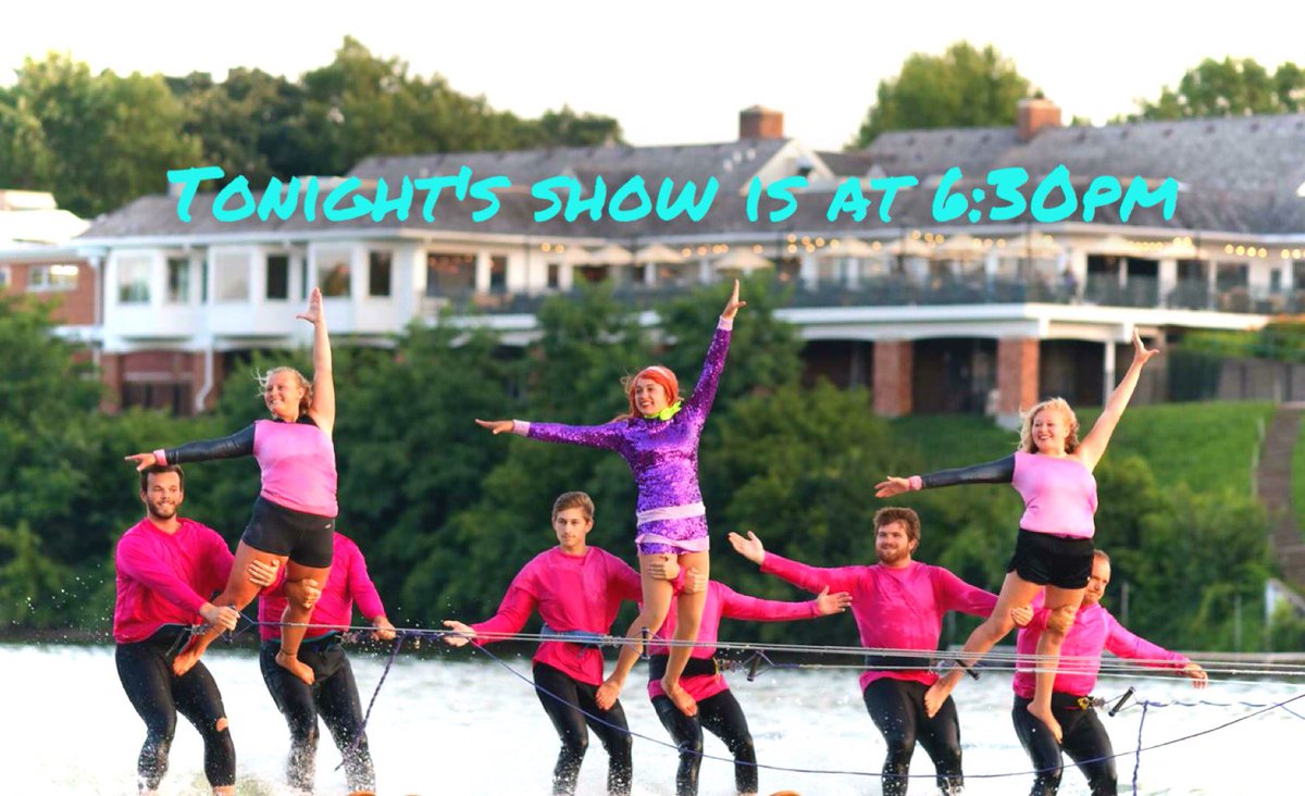 Ski Broncs Show Team (@ski_broncs) on Twitter photo 