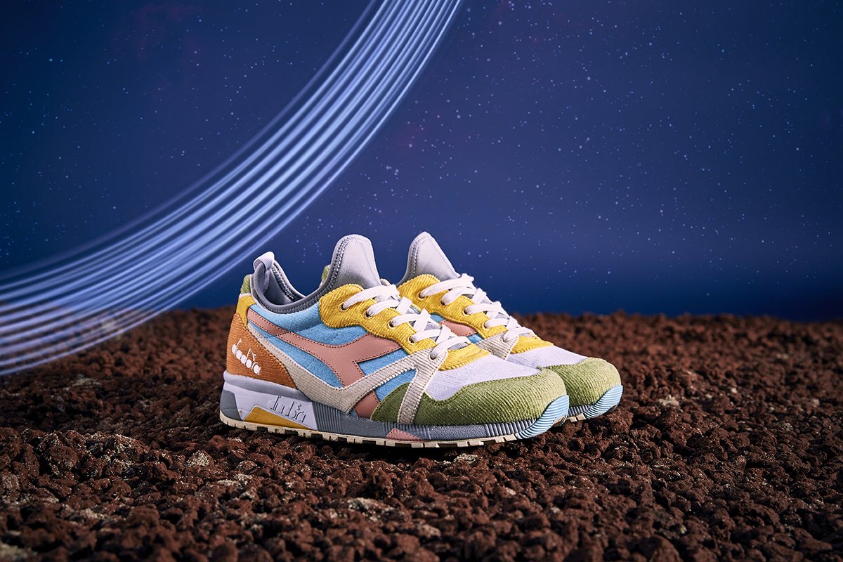The LC23 x @diadoraofficial N9000 Sock 'Terra' & 'Saturna