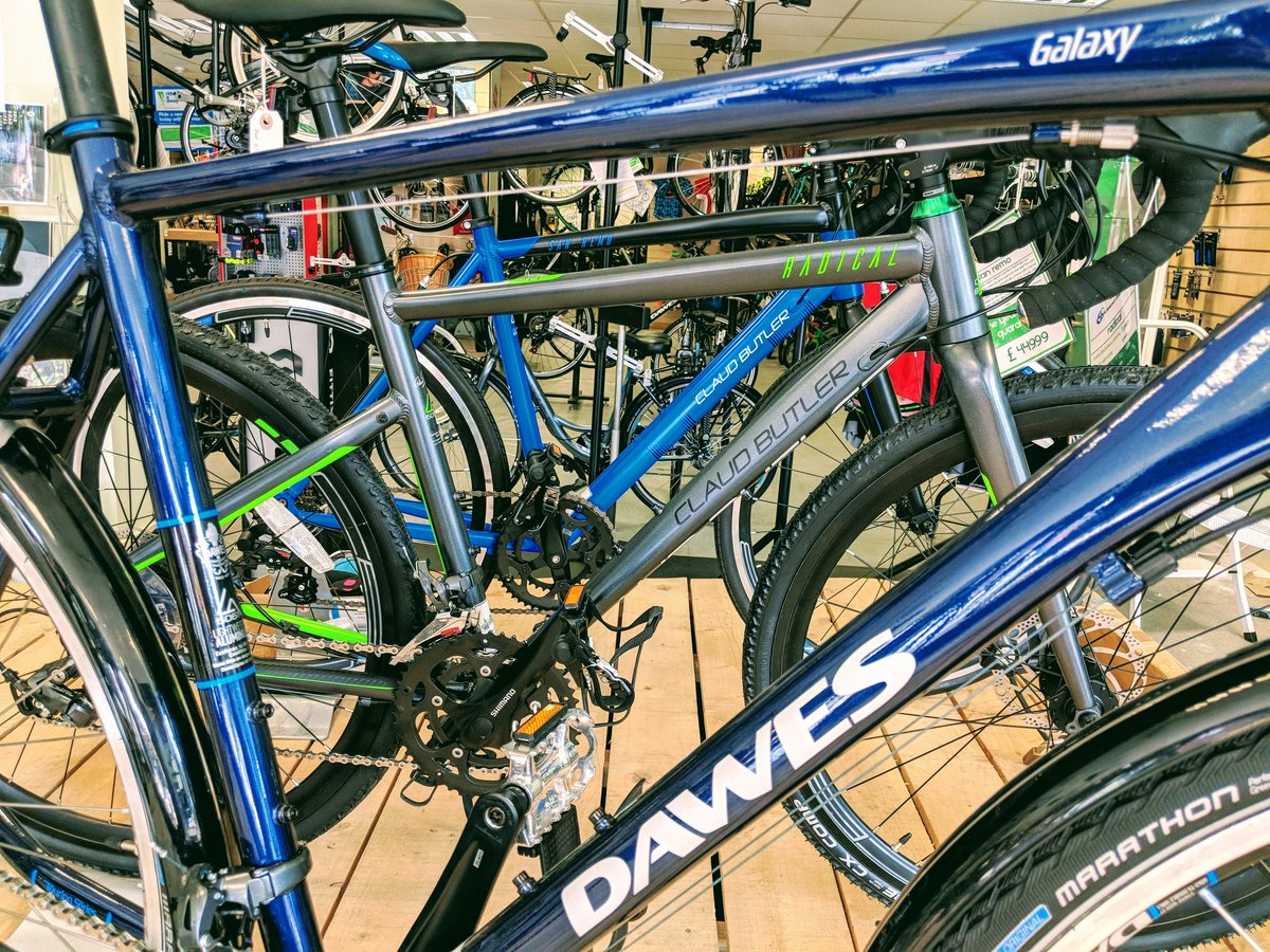 kingpak93's tweet image. A cracking selection of @dawescycles and @ClaudButlerUK #bikes @CycleStreet in #York 
Some belting #Deals to be had for bikes and #accessories 
Call in and see for yourself.
#shoplocal #cycling #fitness #bike #shop #business