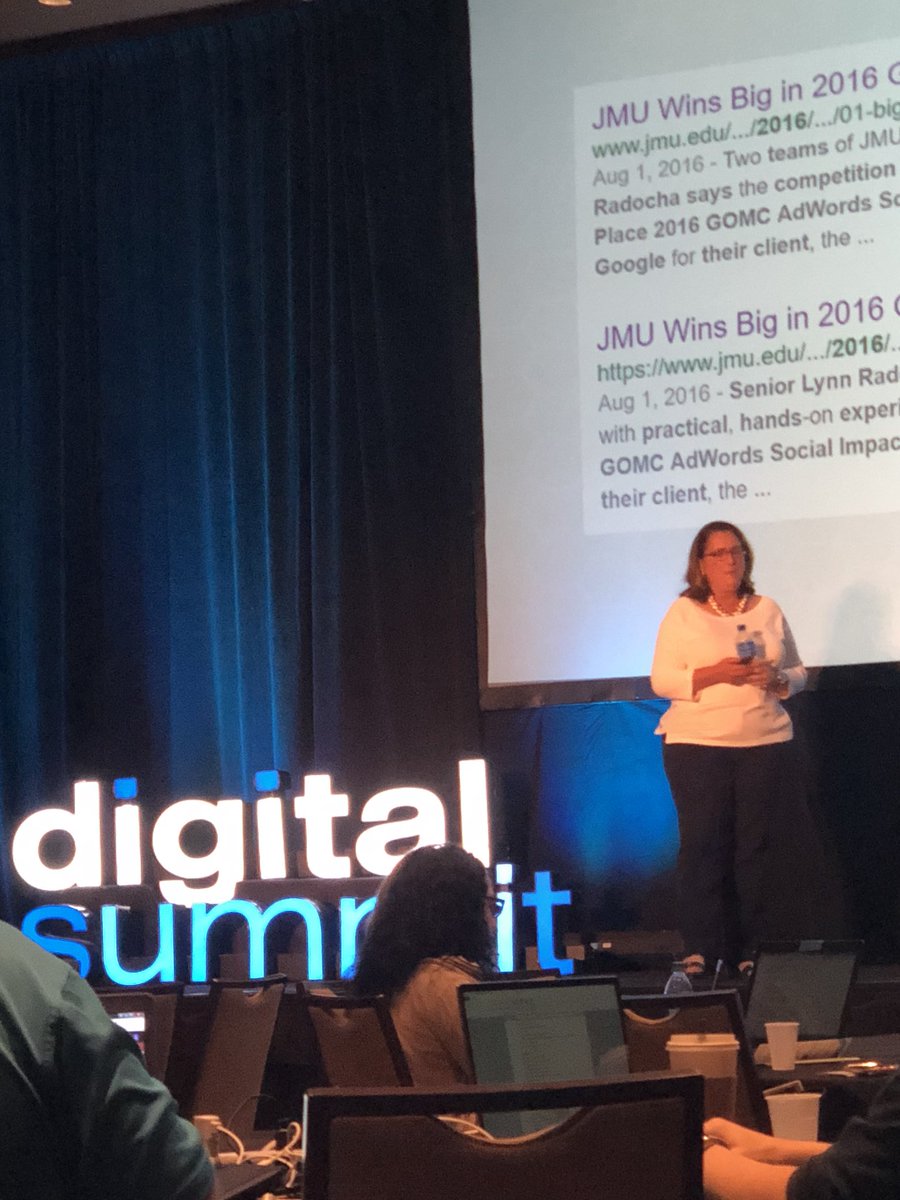 BoostCreativeFL's tweet photo. Thanks @janetdmiller for an informative, relevant presentation. We have pages of notes! @MarketingMojo #DSTAM #BoostCreative https://t.co/vpkfODwpm4