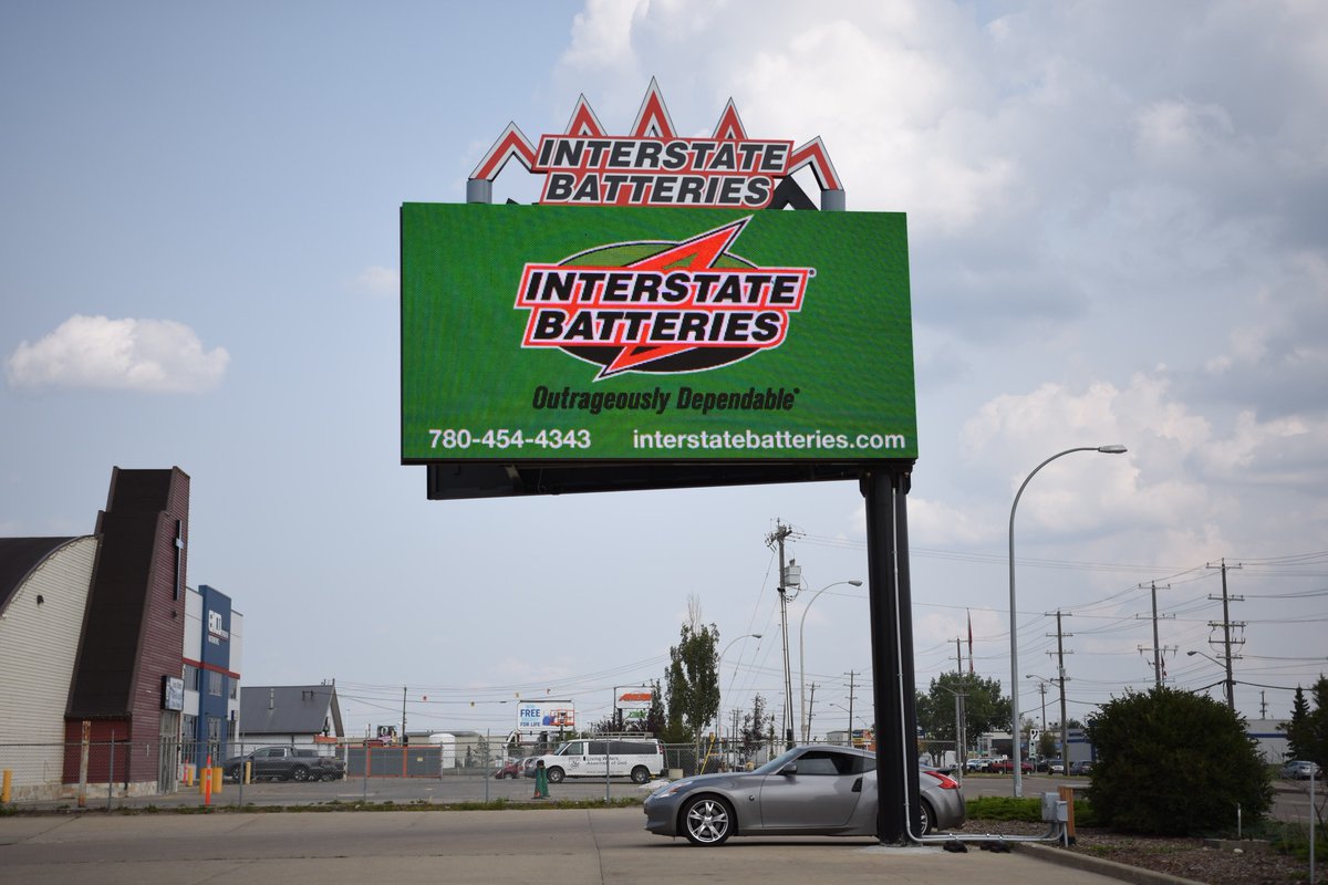 digitvuetronic's tweet photo. Interstate Batteries 10'x20'-2sided-16mm DIP LED Billboard
#led #ledsign #ledbillboard #outdooradvertising #billboard #advertising #interstatebatteries https://t.co/EHbVudEmB2