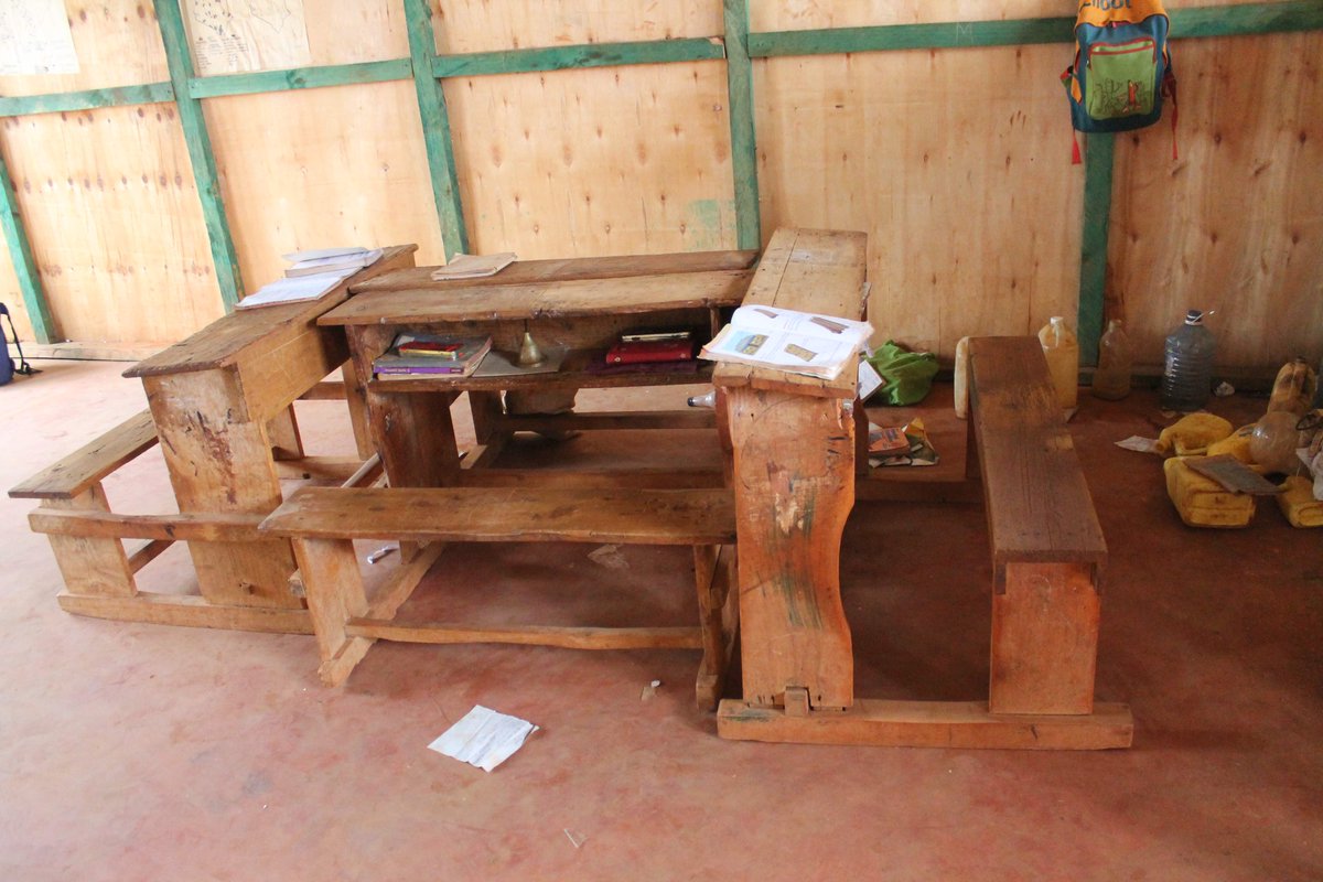 Venosah Kahindi, the school's Headmistress noted that prior to Wildlife Works intervention, learning conditions were harsh as several pupils were forced to share a desk.
#improvingeducation
#desksforschools
#redd
#reddinaction
#kenya