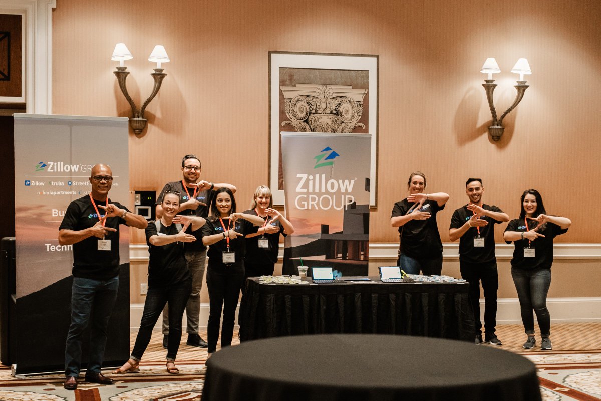 ZillowGroup's tweet image. Our recruiting team had a great time at the 2018 @alpfa Career Fair last week. Thank you to everyone who took the time to come out and meet us! Interested in joining our team? Learn more: zillow.com/careers/ #ALPFACon2018 #ZGLife