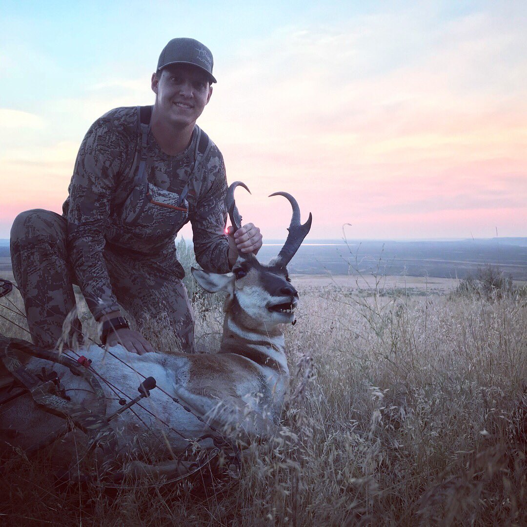 tgrish94's tweet photo. Smoked a goat yesterday. Stoked to have my first archery kill. Now it’s time to go chase big bucks 🦌 https://t.co/4B6F9SaIrJ