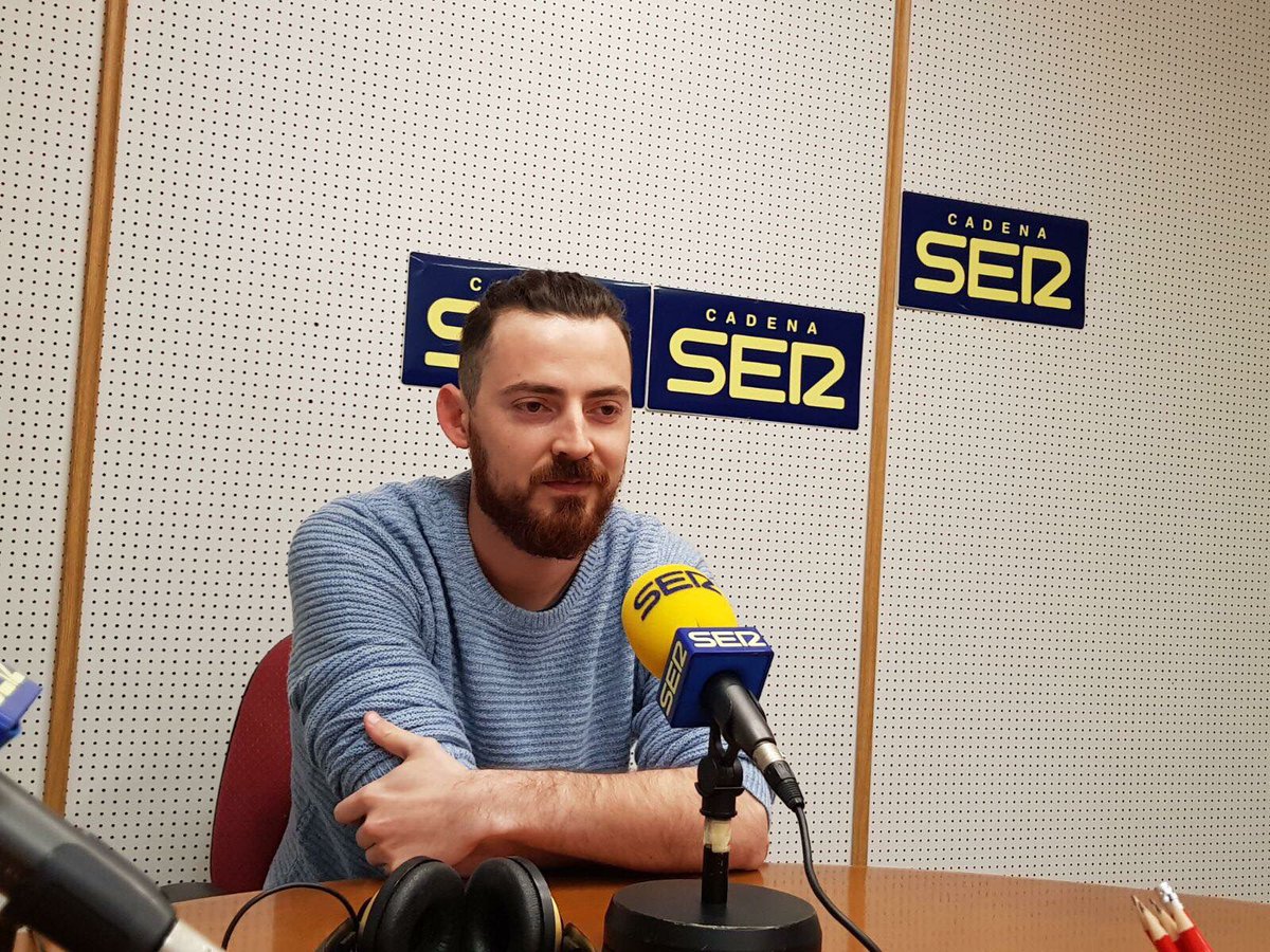 jjss_donbenito's tweet photo. Mañana estaremos a las 12:45 en @SERVegasaltas para que podáis conocer un poco más sobre la campaña que estamos llevando a cabo contra la ludopatía. ¡No os lo perdáis!. #Nopierdaselcontrol https://t.co/LVDE1EURLs