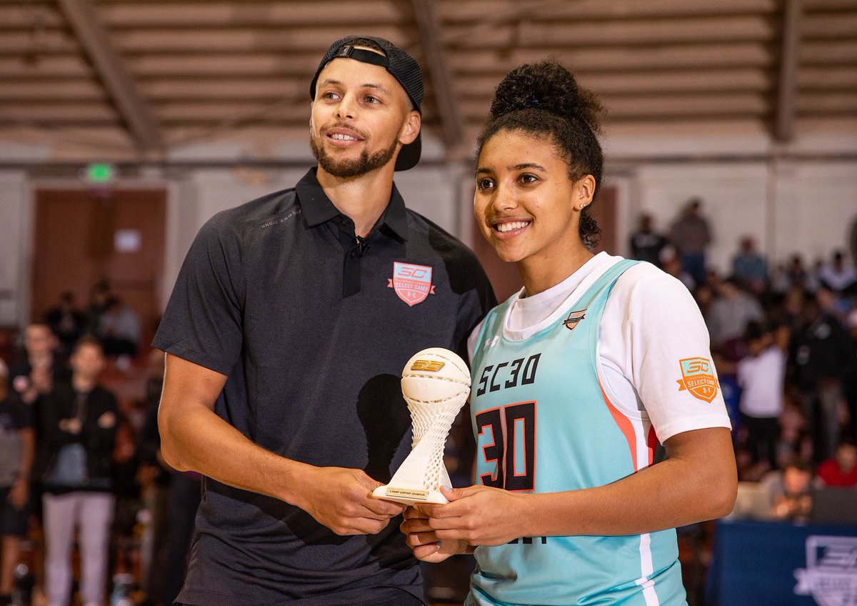 LaChinaRobinson's tweet photo. For the 1st time, top girls basketball players were invited to #SC30SelectCamp &amp; what happens? Azzi Fudd wins the 3pt shooting contest, @StephenCurry30’s specialty! @warriors assistant Bruce Fraser had already said “she may be the best shooter in our camp” #BasketballisBasketball https://t.co/l0LbICDKIv