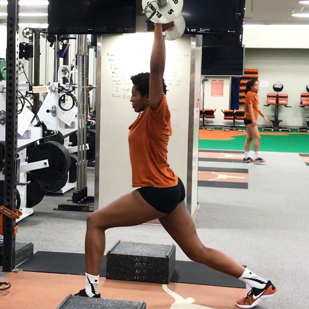 TexasAP's tweet photo. The demands of Volleyball not only require explosiveness, but also multi-planar stability. Prepare athletes for the demands of their sport! #utexasstrength #triplanar #stability #VolleyballSZN https://t.co/shklxCsVQx