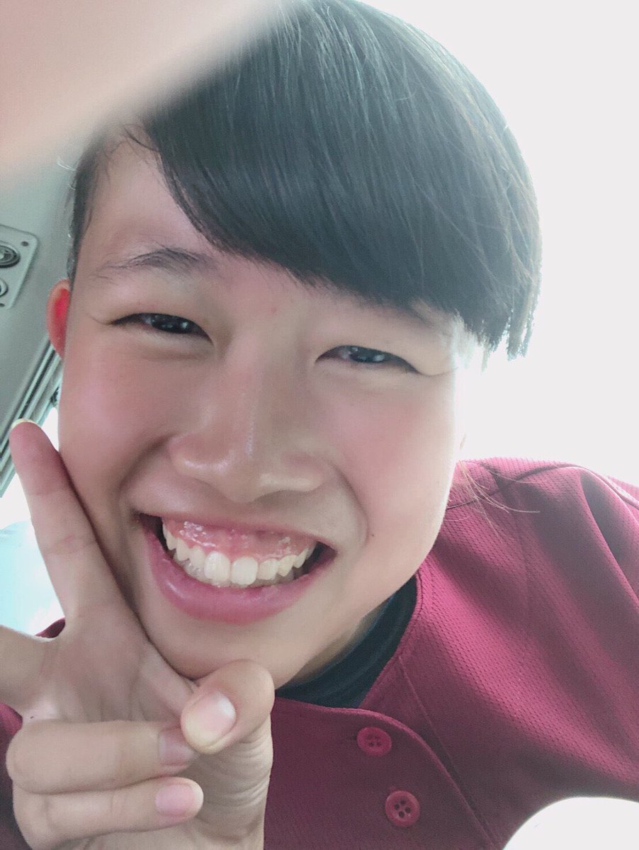 No.16  野球部マネージャー岸田夕芽
いつも笑顔で支えてくれる頼れるマネさんだしん
たまにぬけているところもあるが部員との距離も近く、今後も部員を支えてくれること間違いなしだしんよ