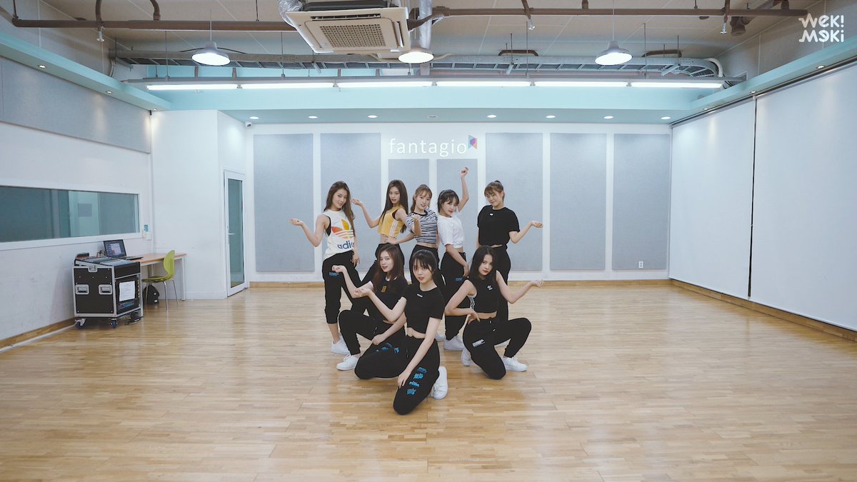 WekiMeki_STAFF tweet media