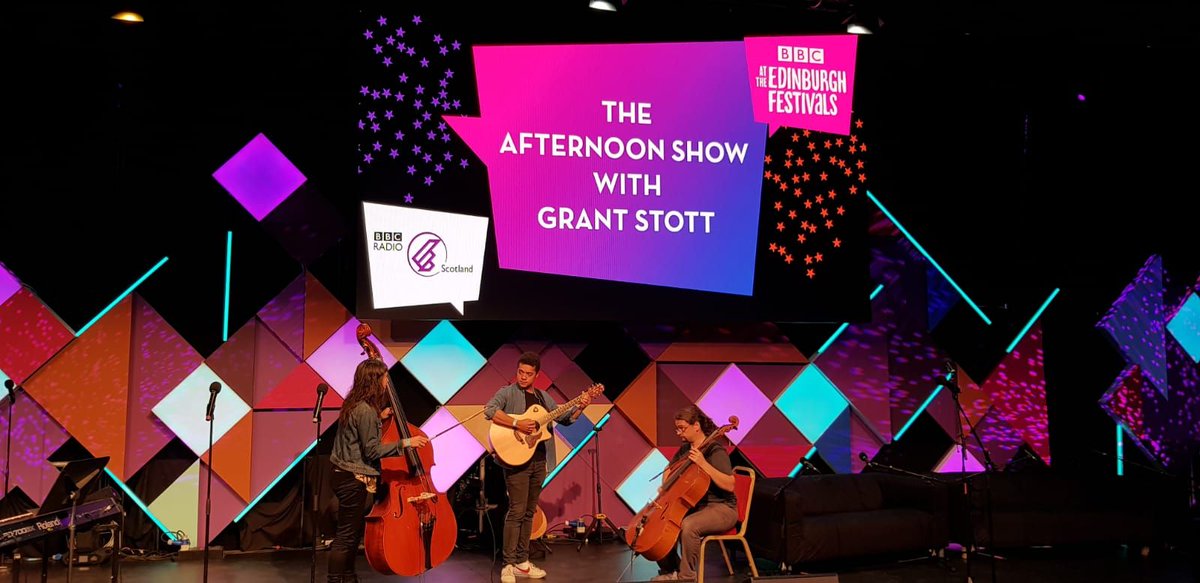 NTSonline's tweet photo. The #Midsummer2018 band are tuning up, getting ready to perform on @BBCRSAfternoons 🎶

Hear Clarissa, Reuben and Pete live from Edinburgh with @GrantStottOnAir! 

Listen in from 2pm: https://t.co/8CAq53qmvK https://t.co/Yum82VGiI2