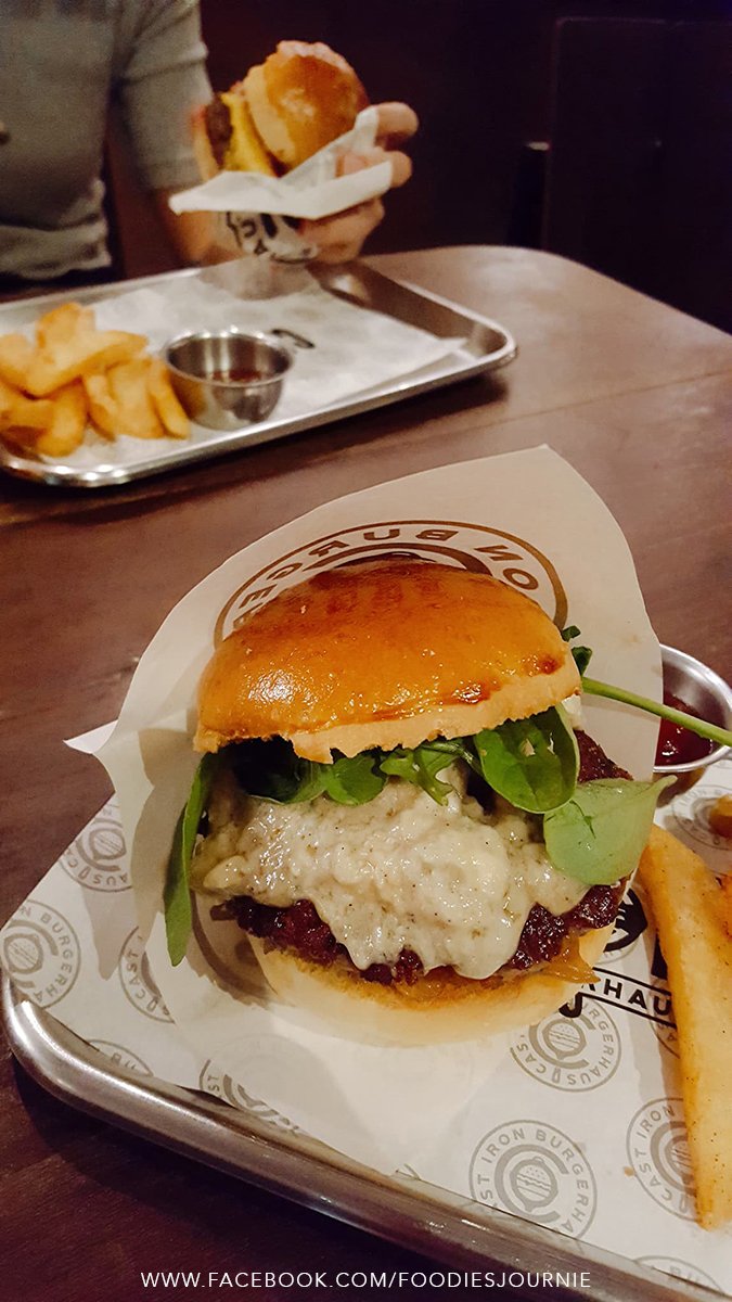 Foodie's Journie tweet media