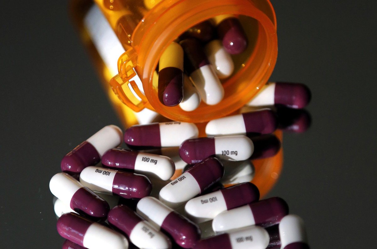 klcolleran's tweet photo. Meet the Rebate, the New Villain of High #DrugPrices https://t.co/NeaXa9Z2PB #Pharmaceutical #healthcare #patients via @nytimes https://t.co/fciGyJMUxs