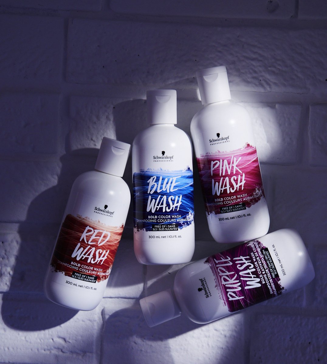 schwarzkopfproE's tweet photo. Puedes elegir entre 4 tonos temporales ¿Cuál escogerás para volverte LLAMATIVA? 👉🏻https://t.co/xgIar41Nzj #boldcolorwashes #temporaryhaircolor #colortemporal https://t.co/Pj2ypPIeAR