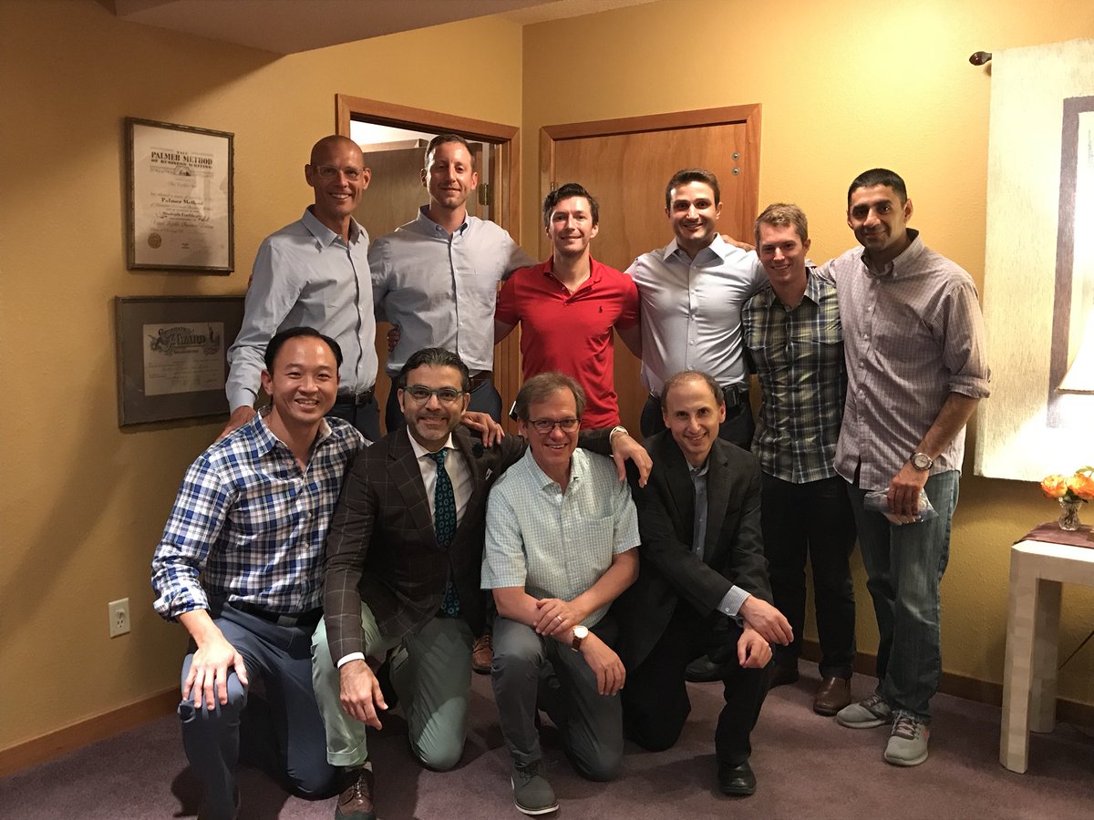 mayoclinichand's tweet photo. A HUGE thank you to Dr. Allen and Gail Bishop for hosting their 29th Annual Fellows Welcome dinner at their home. @mayoclinichand #handsurgery #wearefamily #futureofhandsurgery https://t.co/gnOP5v2yCc