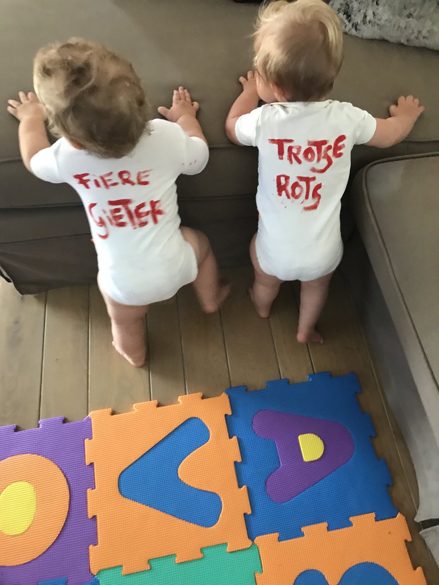 Silkederoover's tweet photo. De kleinkinderen zijn al helemaal klaar om voor de pepe te supporteren aanstaande vrijdag en zaterdag!! Komaan Pepe! @Peter_De_Roover https://t.co/3arSHH8jEn
