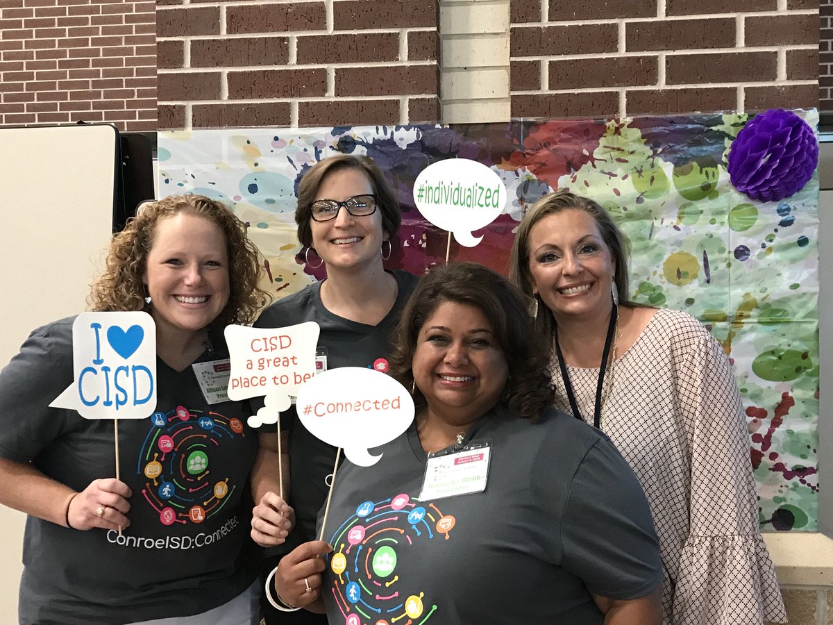 CISDPBIS's tweet photo. Connecting at special Ed DWSD #cisdconnects #growingtogether @TraciLandis @LehrmannAllison @Natascha_Webb71 https://t.co/OVXyMxR9Oq