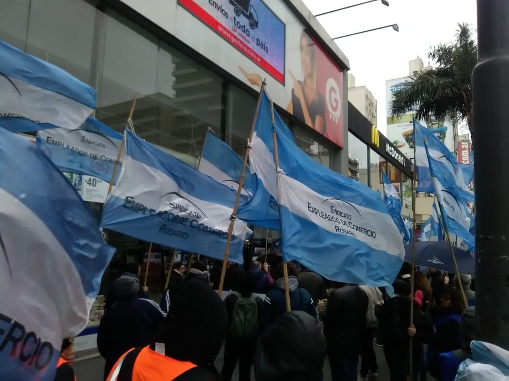 aecrosario's tweet photo. #Gerlero No te lleves las ganancias a la construcción!
No al vaciamiento de la empresa! https://t.co/P77c6wG3Fd