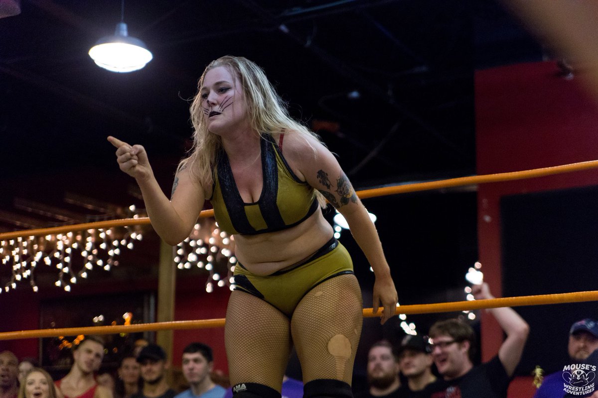 Mouse3911's tweet image. .@b000giebear vs @Samazing73 

@sup_graps 
#NotProblematic