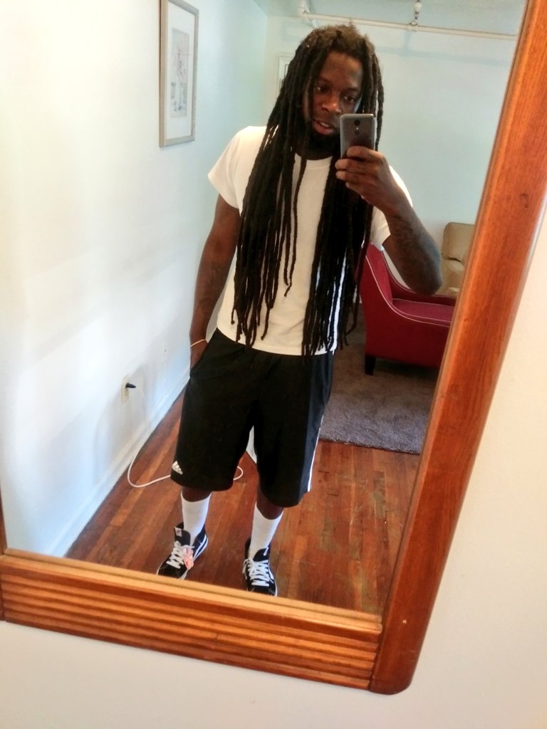 HvgoStacks's tweet photo. Watch The Comeup Before Ya Eyes #FRESHOUTDAFEDS #BACK2DAMONEY https://t.co/QUmbMUyppf