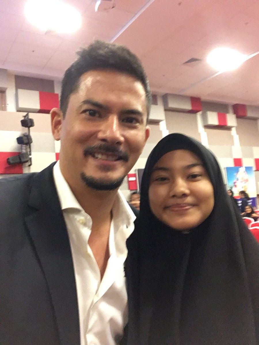 Shila_Azman's tweet photo. Meet him today 😍 https://t.co/Dhmf7rk6Q2