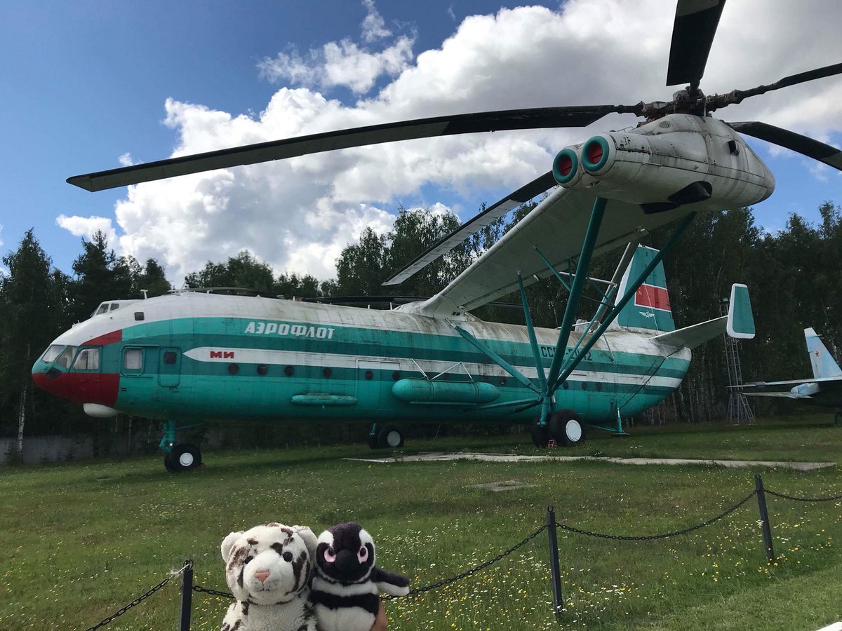 stuffedanimal2's tweet photo. ロシアのモニノ空軍博物館に行って来ました!珍しい飛行機がいっぱい!part.2
#モニノ空軍博物館 #ロシア #il18 #il72 #T4 #tu4 #tu144 #tu114 #ホワイトタイガー #ペンギン #動物 #ぬいぐるみ #飛行機 #旅客機 #戦闘機 #ツポレフ #イリューシン #animals #russia #plane #airplane #ilyushin #tupolev https://t.co/gvYh6MWmEl