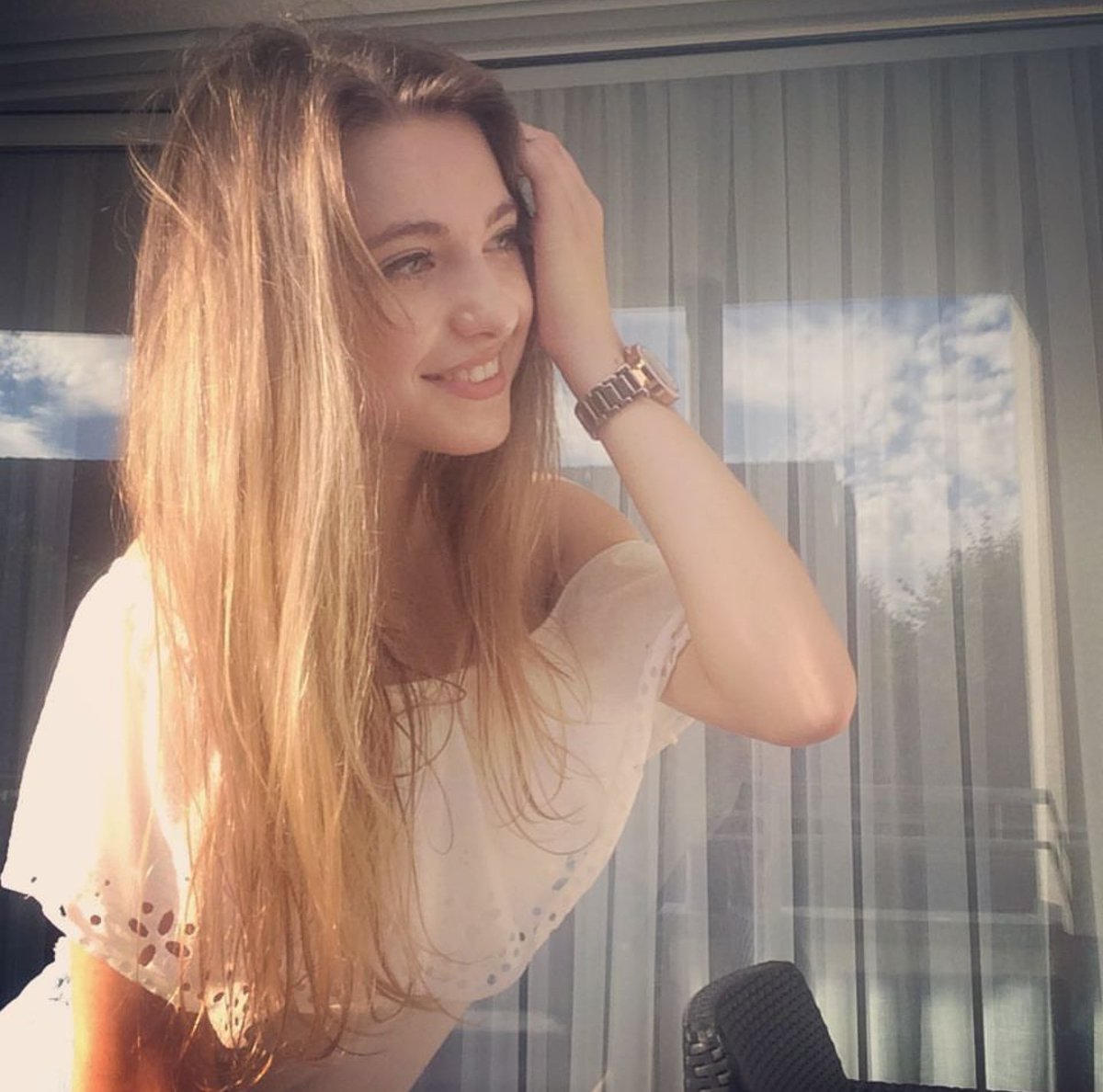 Text me boys💕 I'm bored af