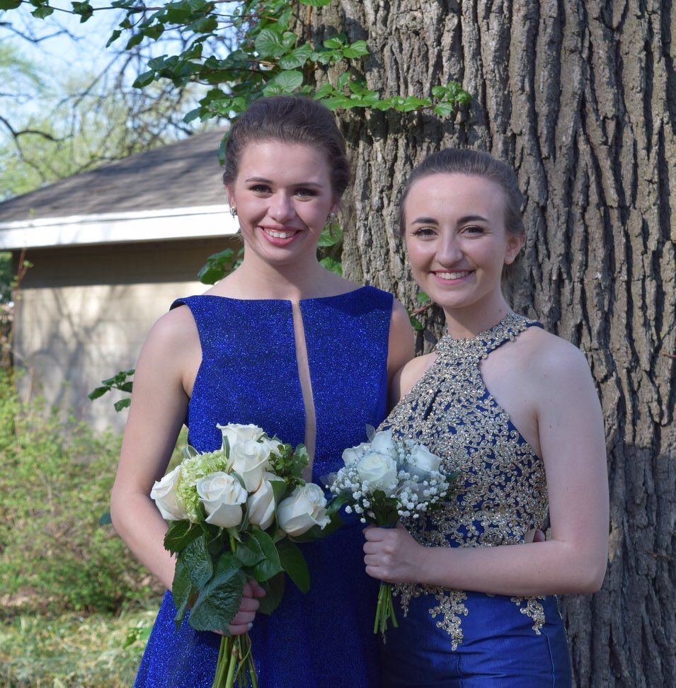 Kelsietann's tweet photo. Happy Birthday to my incredible bff, @annaanders8800!! Thank you for always being my support system, Broadway buddy, fellow dance captain, and person I can always turn to! Hope your day is amazing!! ❤️ https://t.co/sr5fIulJ6i