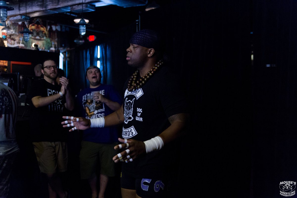 Mouse3911's tweet image. .@AllDamnDayOShay vs @kerryawful 

@sup_graps 
#NotProblematic