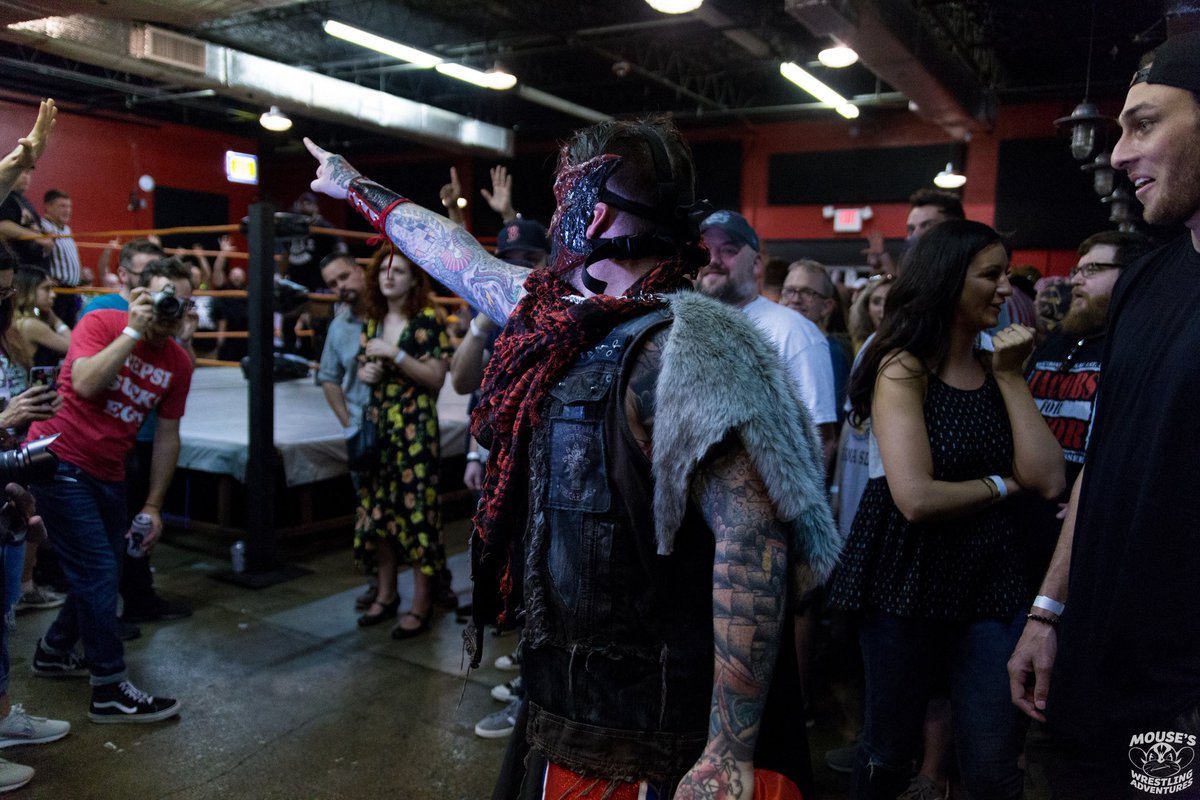 Mouse3911's tweet image. .@AllDamnDayOShay vs @kerryawful 

@sup_graps 
#NotProblematic