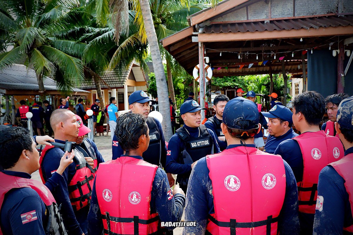 pop_p_style's tweet photo. M.A.L.S. 2018 ( maritime &amp; aquatic life support ) https://t.co/D9MlfKhO8Y