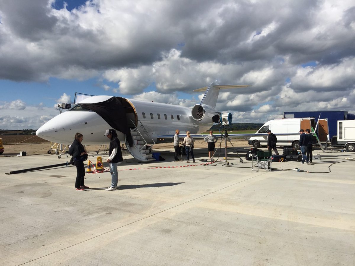 FlyClearview's tweet image. Hours of preparation for Clearview’s 10 seconds of fame.

#Clearviewaviation #filmshoot #flylikeyouownit #privatejetset #bizav #coporatejet #bpombardier #challenger #flylearview #businessjets #instaaviation #instagramaviation FlyClearview.com