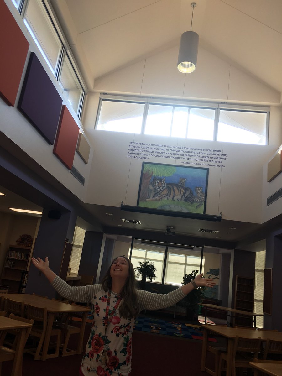 GableLyndsay's tweet photo. Awesome at showing student evidence with technology @mtvernones #mvtigertribe https://t.co/tOR9a39S4c