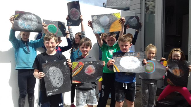 skysketcher's tweet photo. 2nd #LouisburghSpaceCamp Day1 outstanding drawings of #DeadlyMoons created @Booksone1 . We worked on a new Dark Sky Painting, it was all action, all fun and well attended. Thanks @unawe for the Space Scoop news mags. #Space #Astronomy #Education #Drawing https://t.co/Isrexl4llP