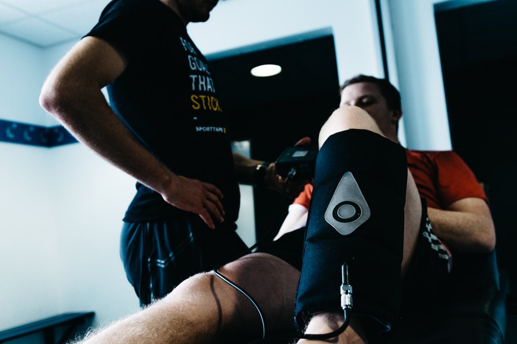 SquidCompress's tweet photo. Squid is your go-to for clinical use too. The perfect partner for your other clinical treatments, and one you can send home with your client.
Get in touch to find out more about how clinics are making money from owning Squid!
#SquidCompression #physio #therapy #therapist https://t.co/p3DeDJQzEa