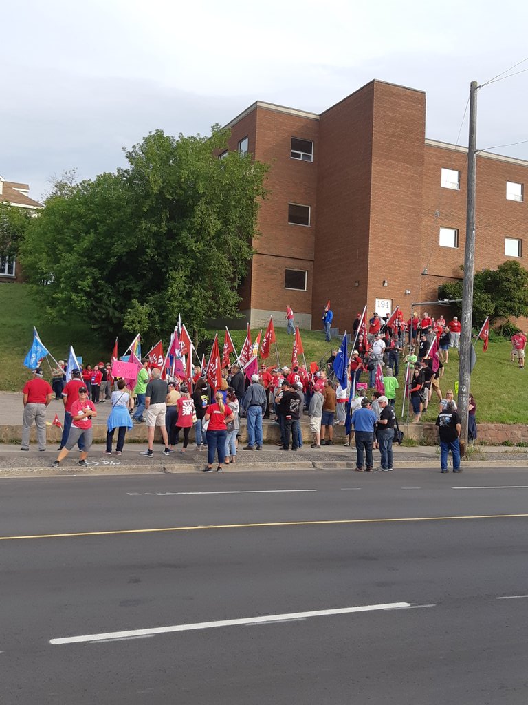 MeghanLR25's tweet photo. This is just a small group of the many supporters from all over Ontario and Manitoba! #solidarity #PortarthurStrike https://t.co/LWBdwwS9UL