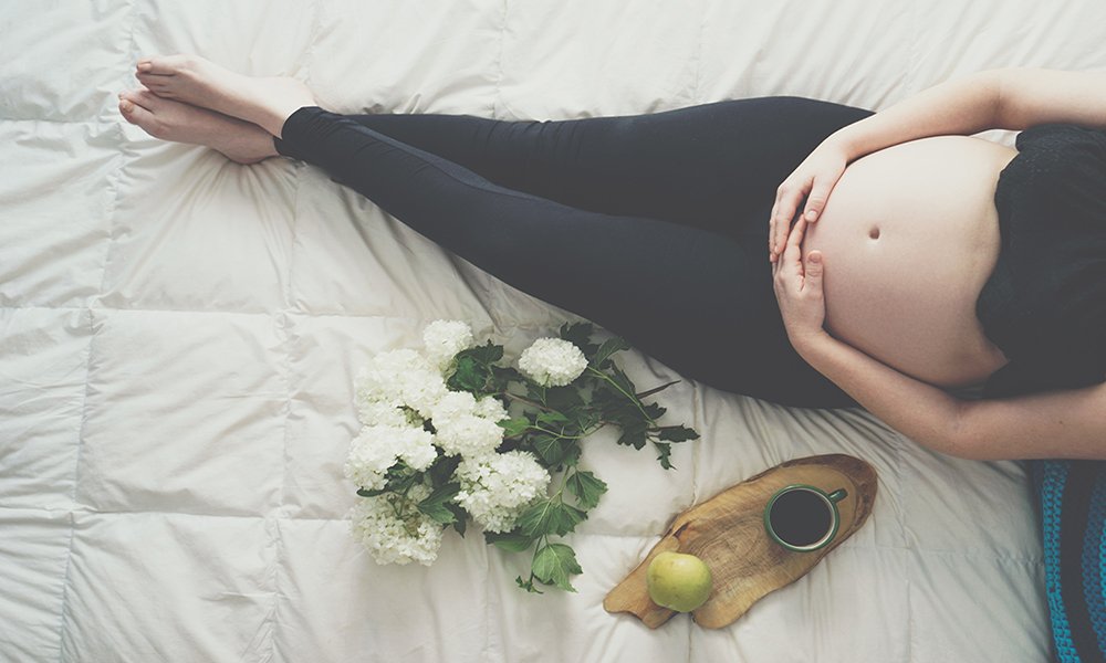VillageLivinMag's tweet photo. #Csections can leave scars on your physical and emotional well-being. However, there exists a C-section #scarmassage, which can help  with the healing process, as #KimberlyLandreville of #VitalPhysiotherapy reveals. https://t.co/LbqLEBWD7R #wellbeingwednesday @ChanaHRoss https://t.co/iUirshhZGC