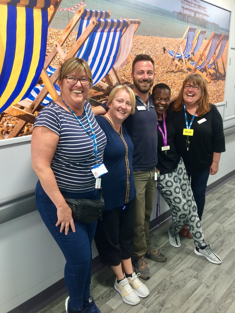 Worked with these fantastic fish this morning, otherwise known as @BrunswickSPFT hca’s Claire, Caroline, Stella and Bernie, thanks for a great shift! @Lauren__DSouza @withoutstigma #dementia #outstandingcare