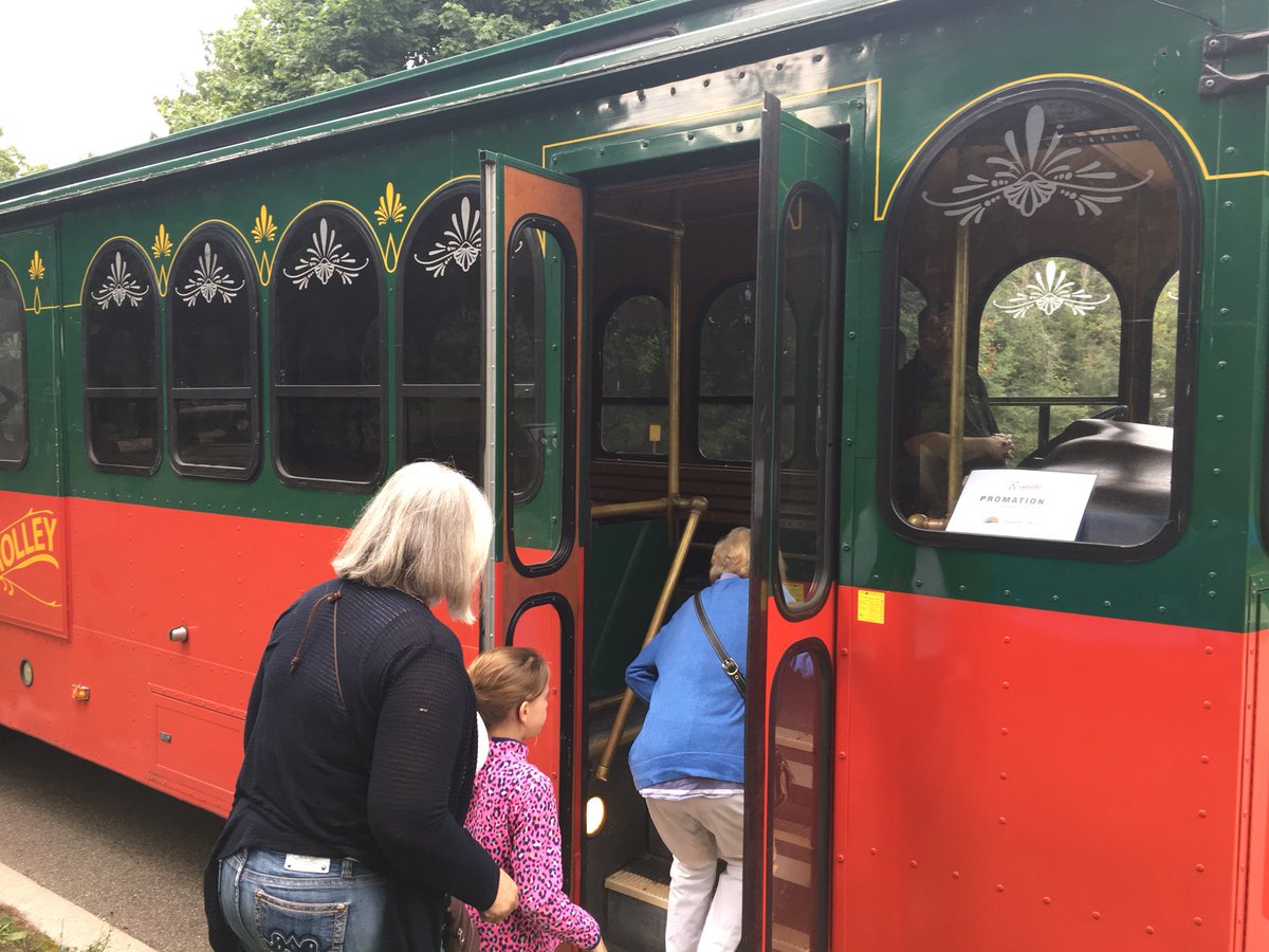 PromationN's tweet image. Promation Nuclear are proud sponsors of the local S.S. Trolley. Be sure to hop on this week for a guided tour of beautiful #SaugeenShores 🌊☀️ @SaugeenChamber @Bruce_Power #exploretheshore #portelgin #local