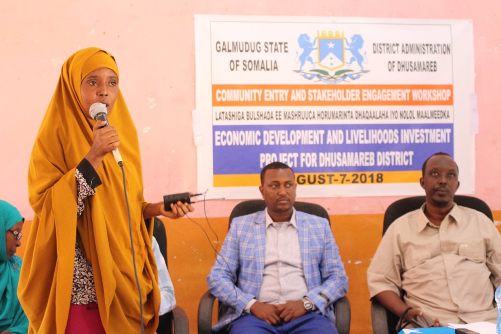 CPD_Africa's tweet photo. Stakeholder engagement bringing together Gove't officials, Political Leaders &amp; residents of #Dhusamareeb from all community segments. With the support of the @stability_fund Dhusamareeb will benefit from an Economic Development and Livelihoods project @Gaalmudug @PresidentXaaf https://t.co/WQg7GL3JJa
