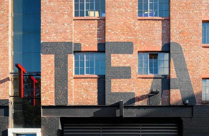 urban_splash's tweet photo. Meet the #USDesigners, @shedkm; they've helped us create great schemes like the #Matchworks and #TeaFactory in #Liverpool, Chimney Pot Park in #Salford and, most recently our award-winning @housebyus Town Houses: https://t.co/x7yOy4ea66 https://t.co/YD8Gim2aRR