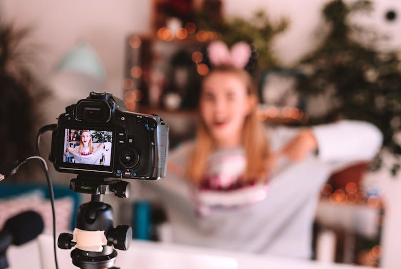 VloggingDay's tweet photo. You don’t have to put up a video from #SitC2018 on Vlogging Day! You just need to upload a vlog! It can be ANYTHING! From posting your first vlog to revisiting your first vlog... Don't forget use the hashtag #InternationalVloggingDay and #SitC2018 if you're at the event! https://t.co/RGlVnKyr8Q