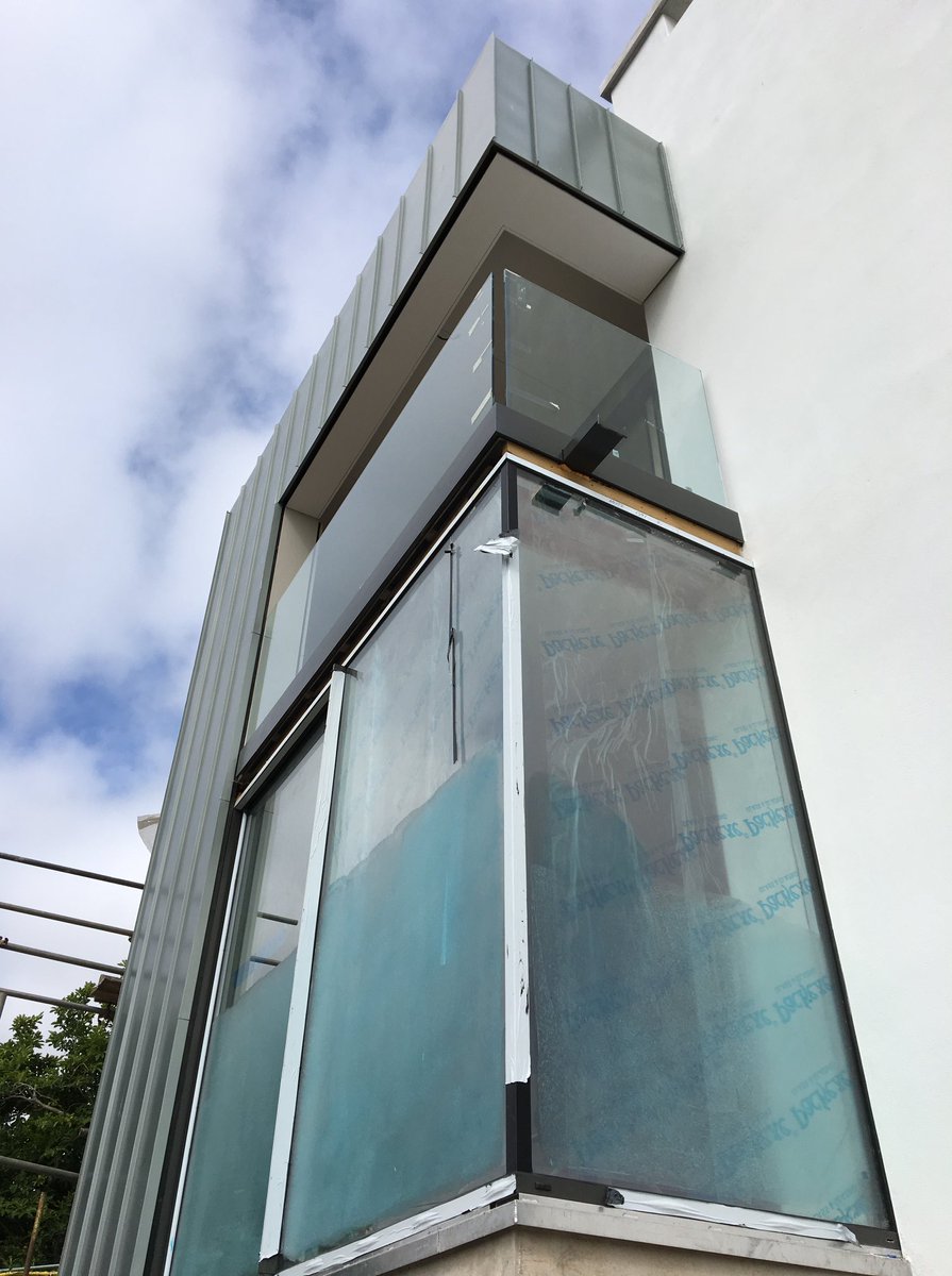 Stan Bolt Architect project in South Devon taking shape! #UniSlide #SlidingDoors #Architect