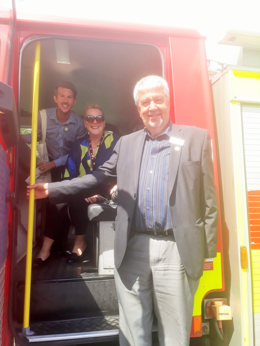 PaoloPrimeCymru's tweet photo. Great to be engaging with the Community and meeting other organisations today at @eystwales Community Picnic https://t.co/QWYZD52nbf