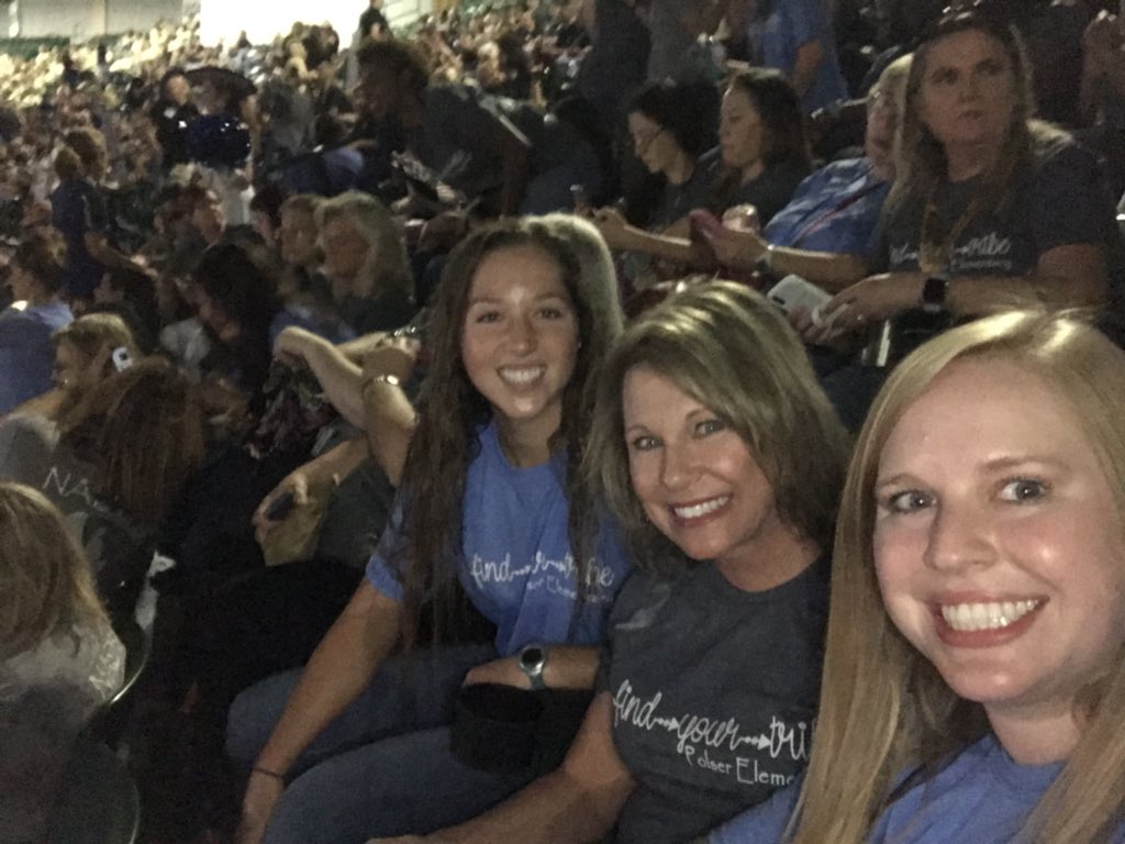 funNkinder's tweet photo. Having fun LISD Convocation 2018! https://t.co/PzxGONLldM
