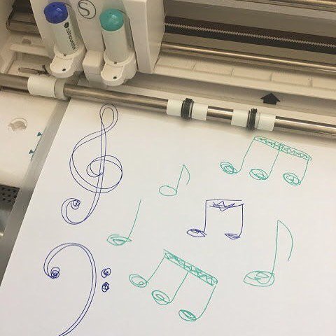SilSchoolBlog's tweet photo. Let me tell you 'bout my sketch pens...
.
.
.
.
#sketchpens #silhouetteschool #allthecolors #silhouettecameo #silhouette #sketch #silhouettecameo3 #silhouettetutorials #silhouettesketchpens https://t.co/XvTHbQJJxU https://t.co/YCXcsHCE2s