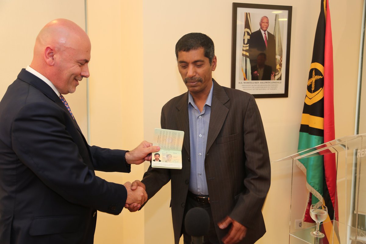 Vanuatu Citizenship tweet media